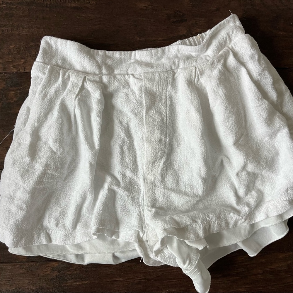 Women's White Shorts